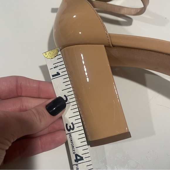 STUART WEITZMAN Nearlynude Nude Tan Beige Patent Leather Ankle Strap Heel Shoes - Picture 6 of 7